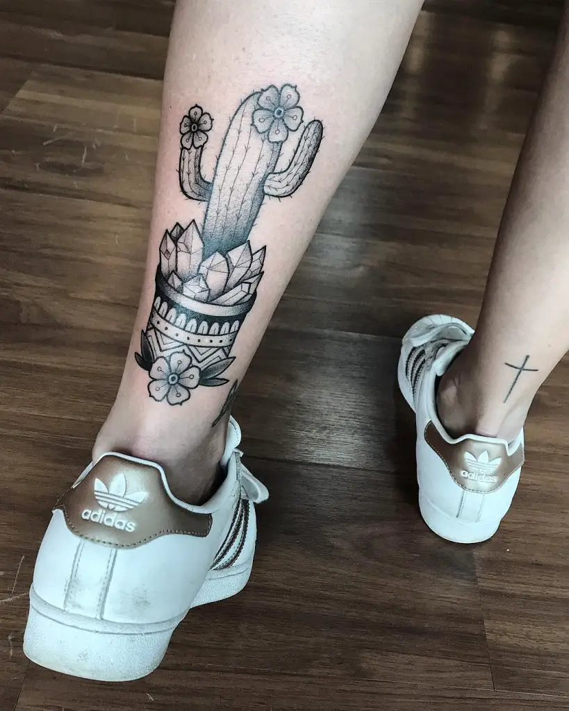 12 emocionantes ideas de tatuajes de cactus