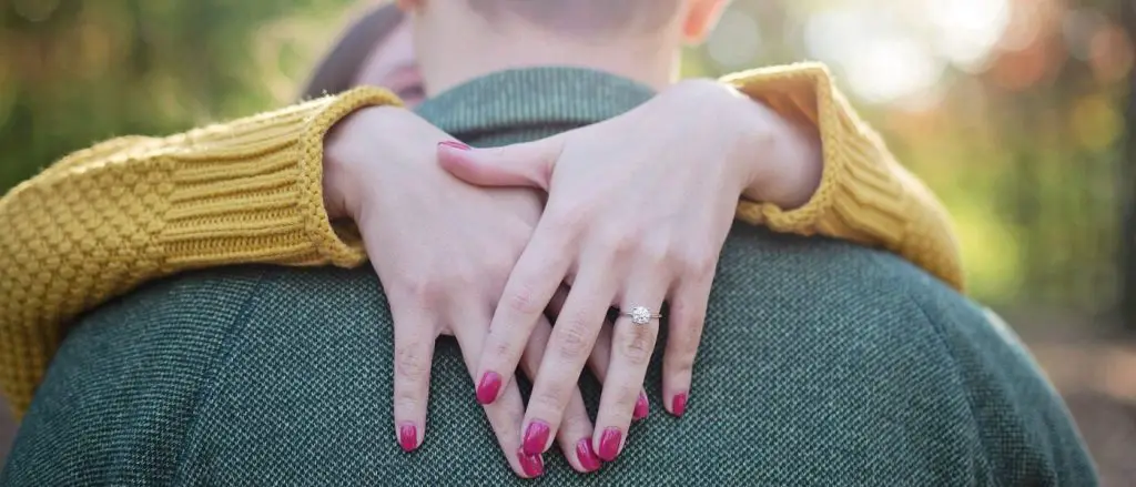 Proponer matrimonio en un jardín exuberante: 7 pasos bien pensados para una propuesta de matrimonio inolvidable Proponer matrimonio en un jardín exuberante: 7 pasos bien pensados para una propuesta de matrimonio inolvidable